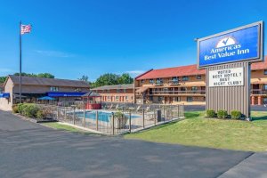Americas Best Value Inn &amp; Suites St. Marys