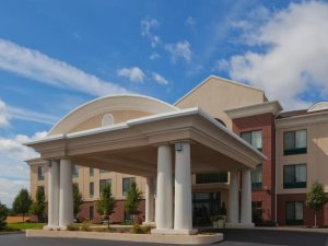 Holiday Inn Express &amp; Suites Bryan-Montpelier
